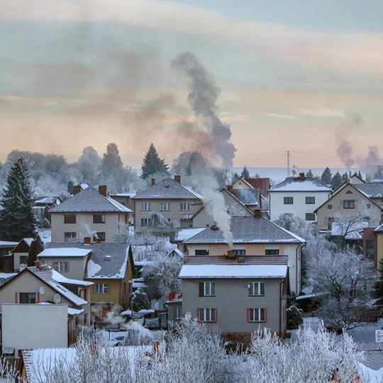 Покупай дрова летом